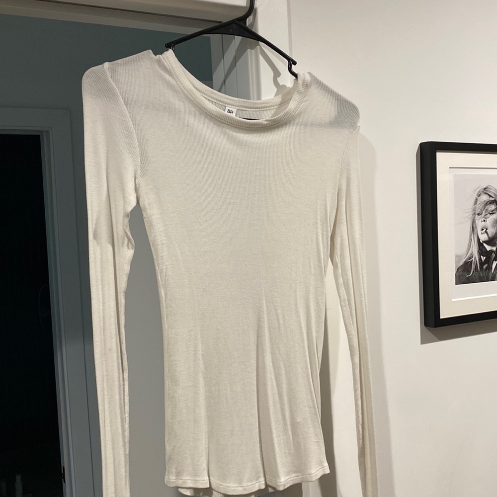 White long sleeve crew tee!